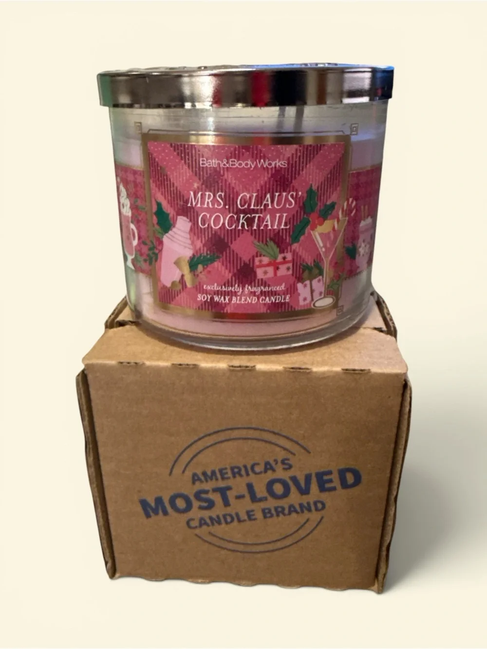 Bath & Body Works Mrs. Claus' Cocktail Soy Candle - Pink